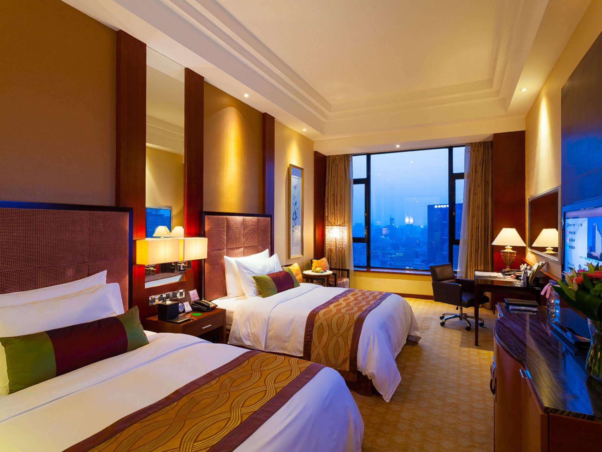 Celebrity City Hotel Chengdu Eksteriør billede