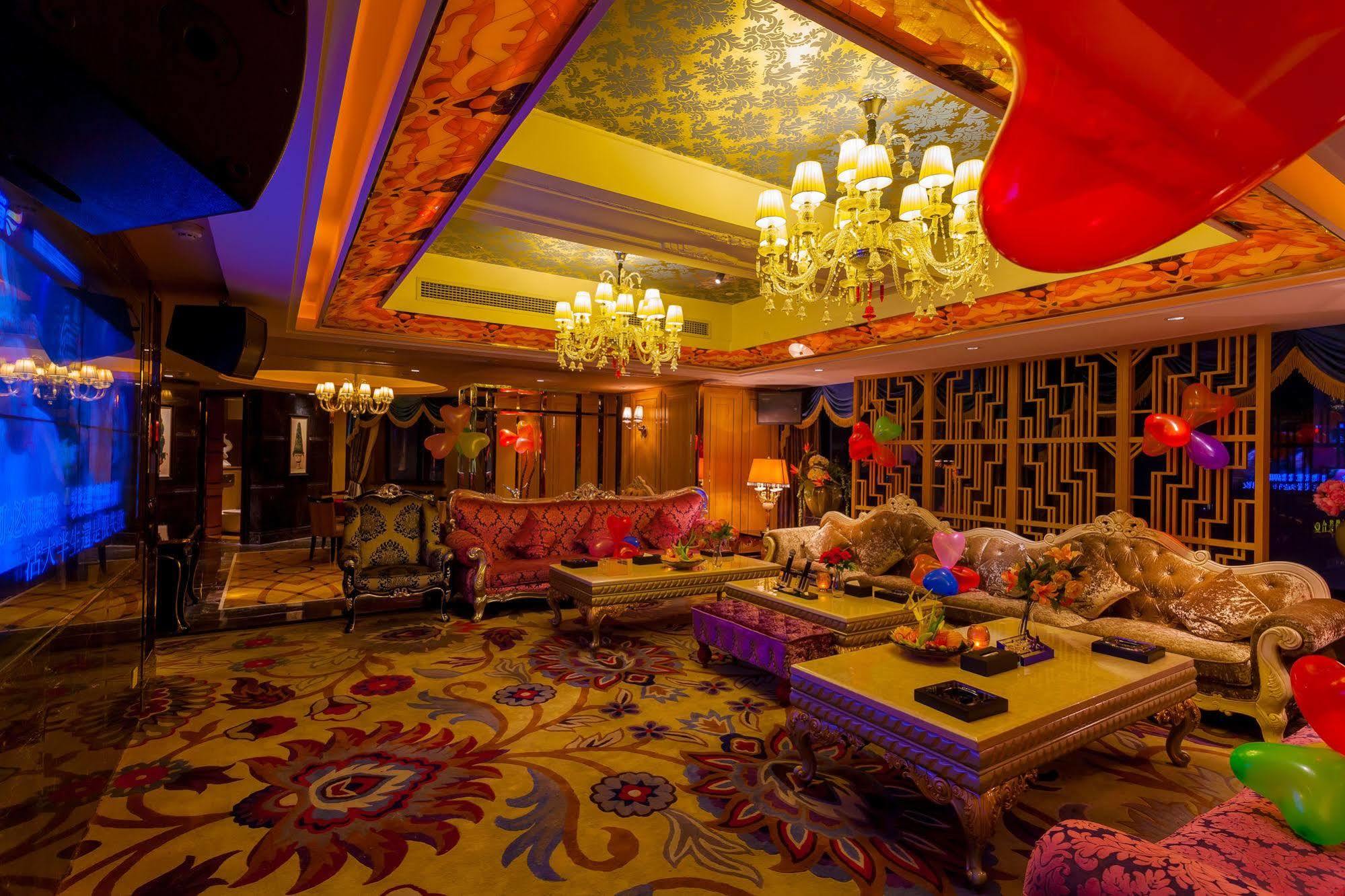 Celebrity City Hotel Chengdu Eksteriør billede